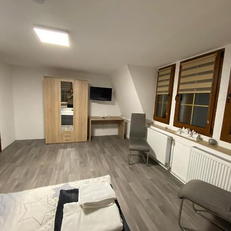 Zimmervermietung Abir Dresden Buitenkant foto