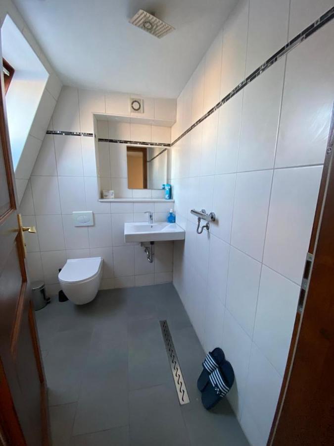 Zimmervermietung Abir Dresden Buitenkant foto
