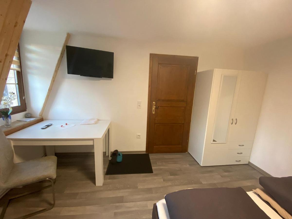 Zimmervermietung Abir Dresden Buitenkant foto