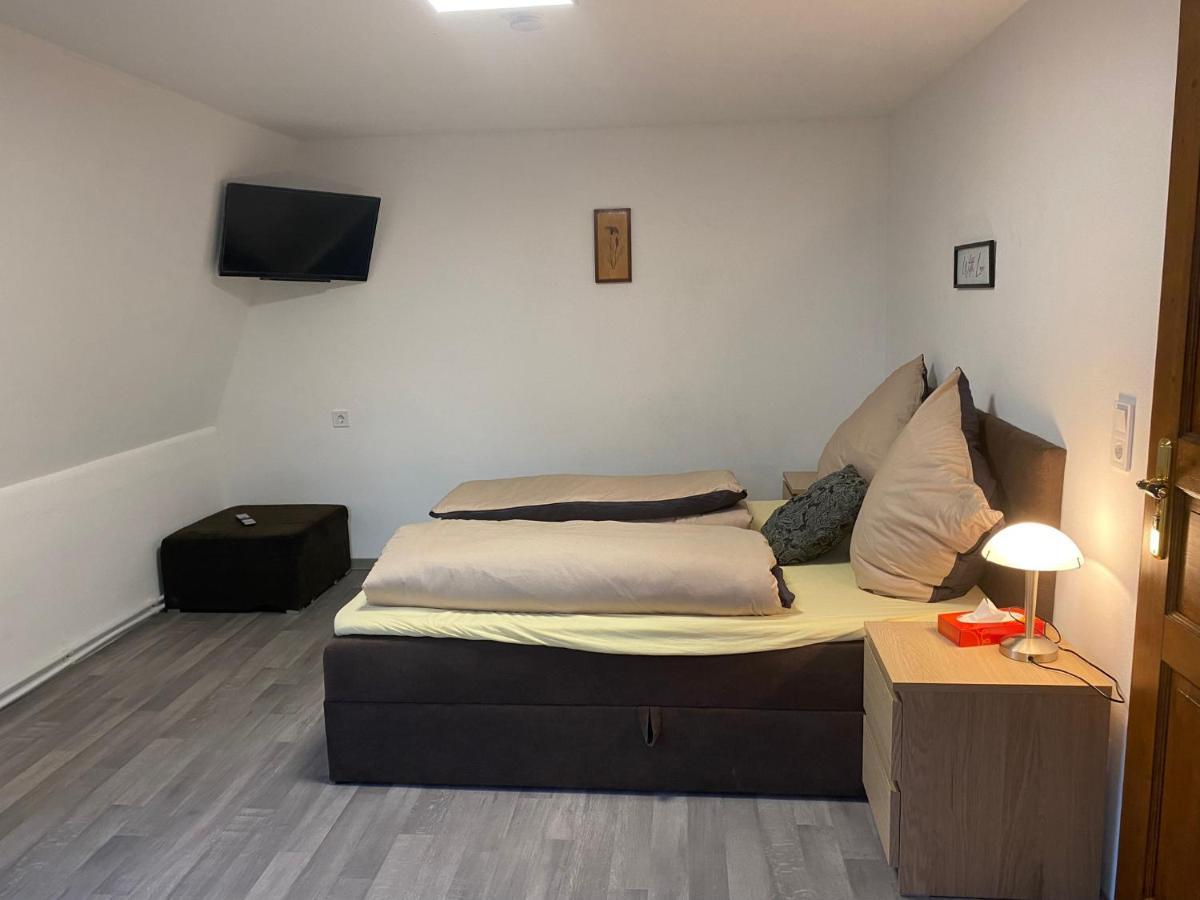 Zimmervermietung Abir Dresden Buitenkant foto