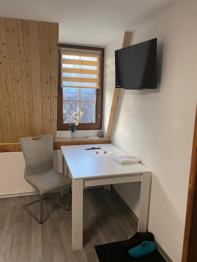 Zimmervermietung Abir Dresden Buitenkant foto
