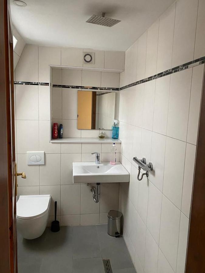 Zimmervermietung Abir Dresden Buitenkant foto